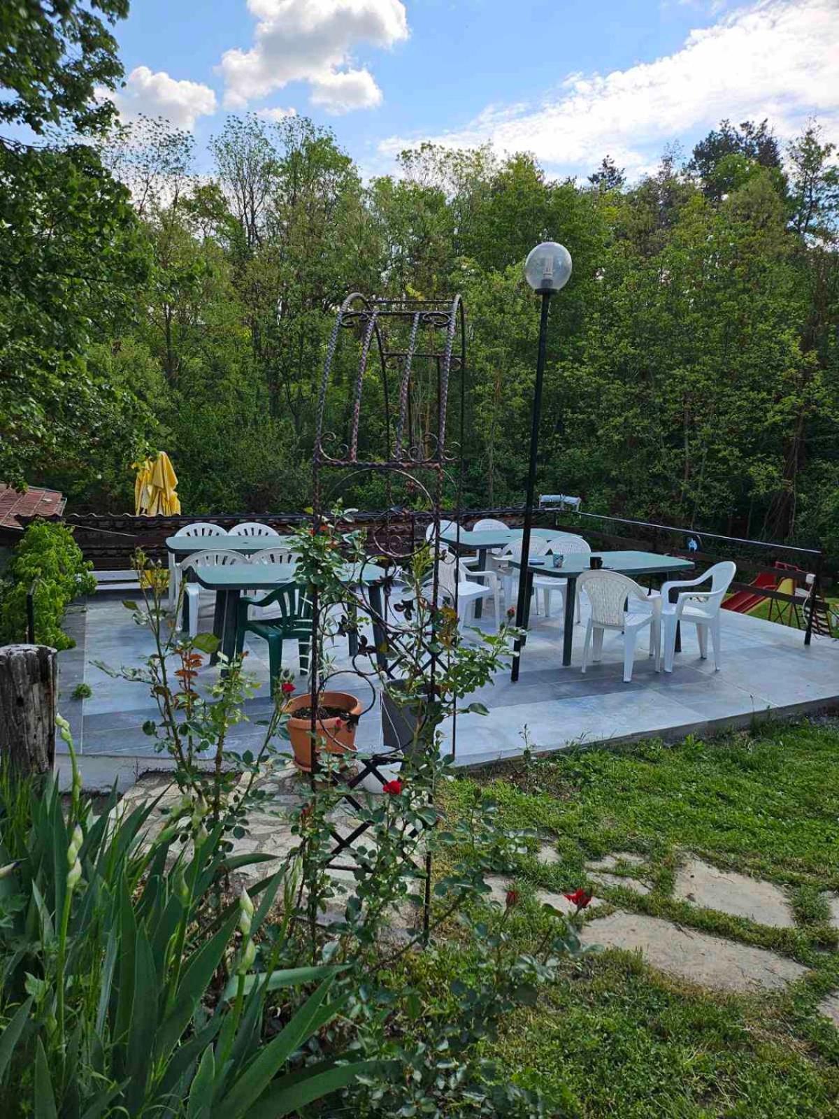Orehite-Family Hotel ,Food & Pool Bozhichen Exteriör bild